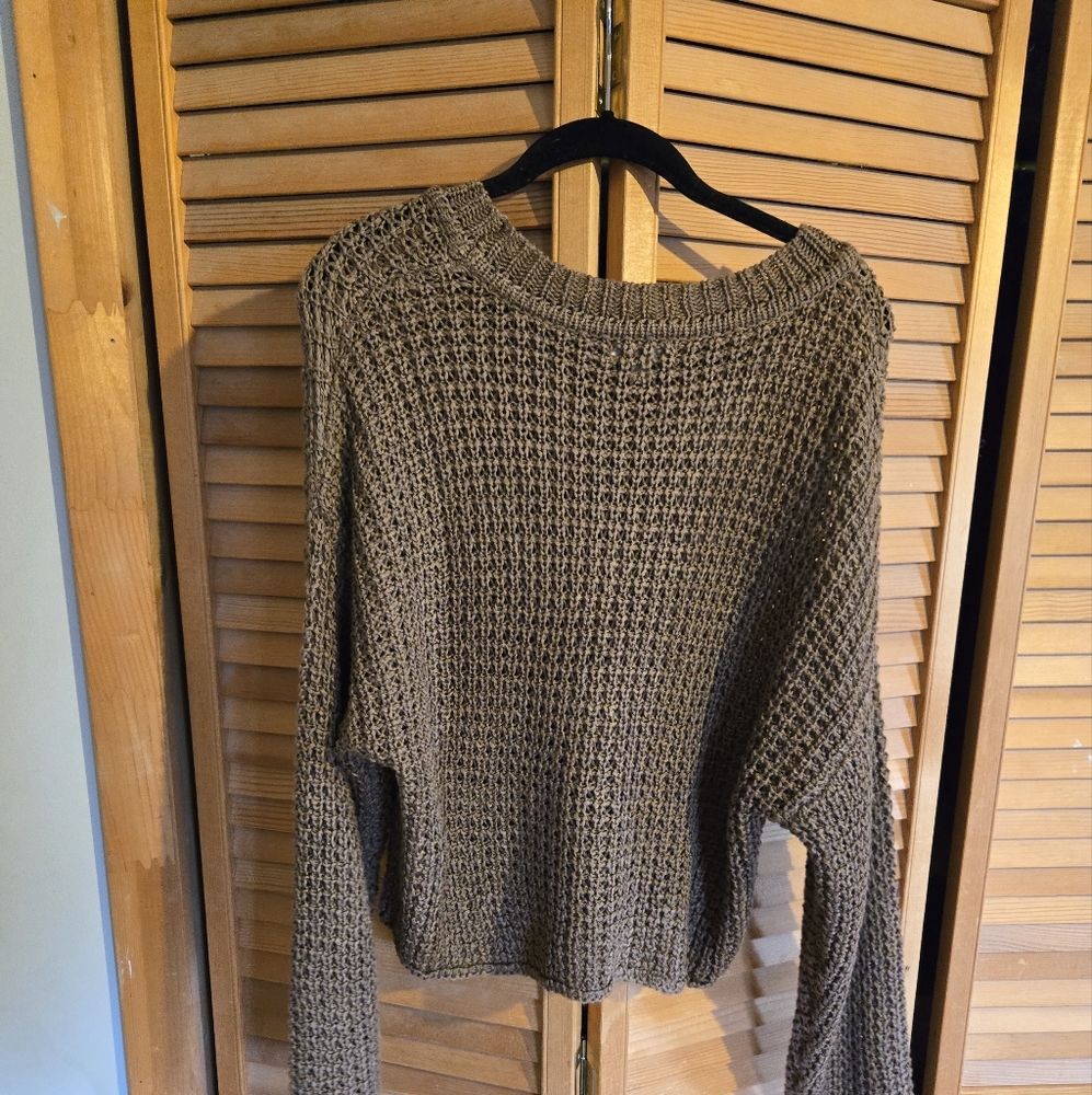 BLU pepper sweater - Picture 2 of 3